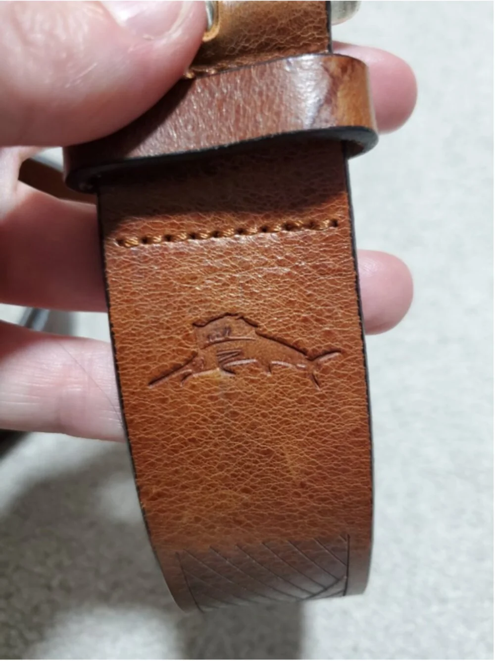 TOMMY BAHAMA Embossed Diagonal Stripe Leather Belt Brown 42 Preppy Golf Classic